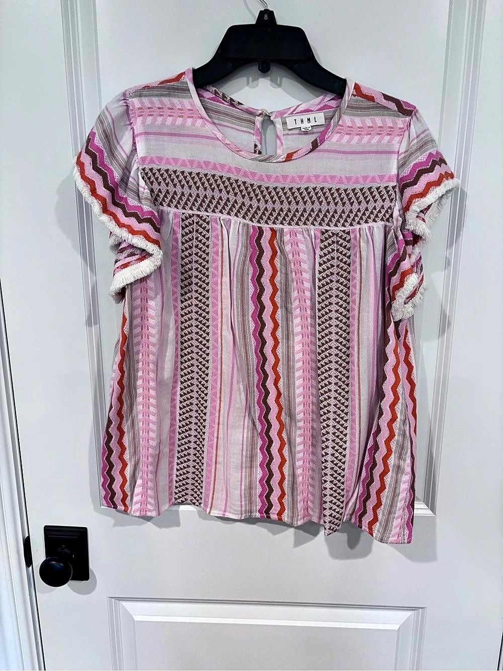 THML Geometric Blouse in Pink & White Size Large Like New